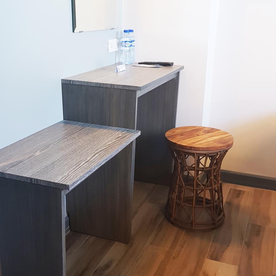 Hotel Gq Plaza Kalibo Zewnętrze zdjęcie