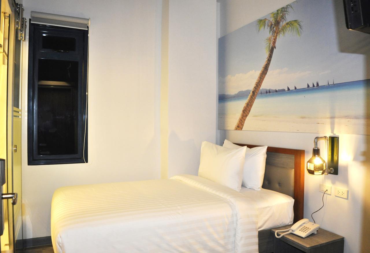 Hotel Gq Plaza Kalibo Zewnętrze zdjęcie